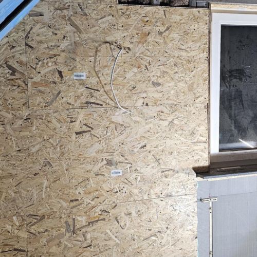 Dachschrägen und Wände komplett gedämmt