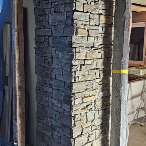 um den sich die ganze obere Etage herum anordnet.